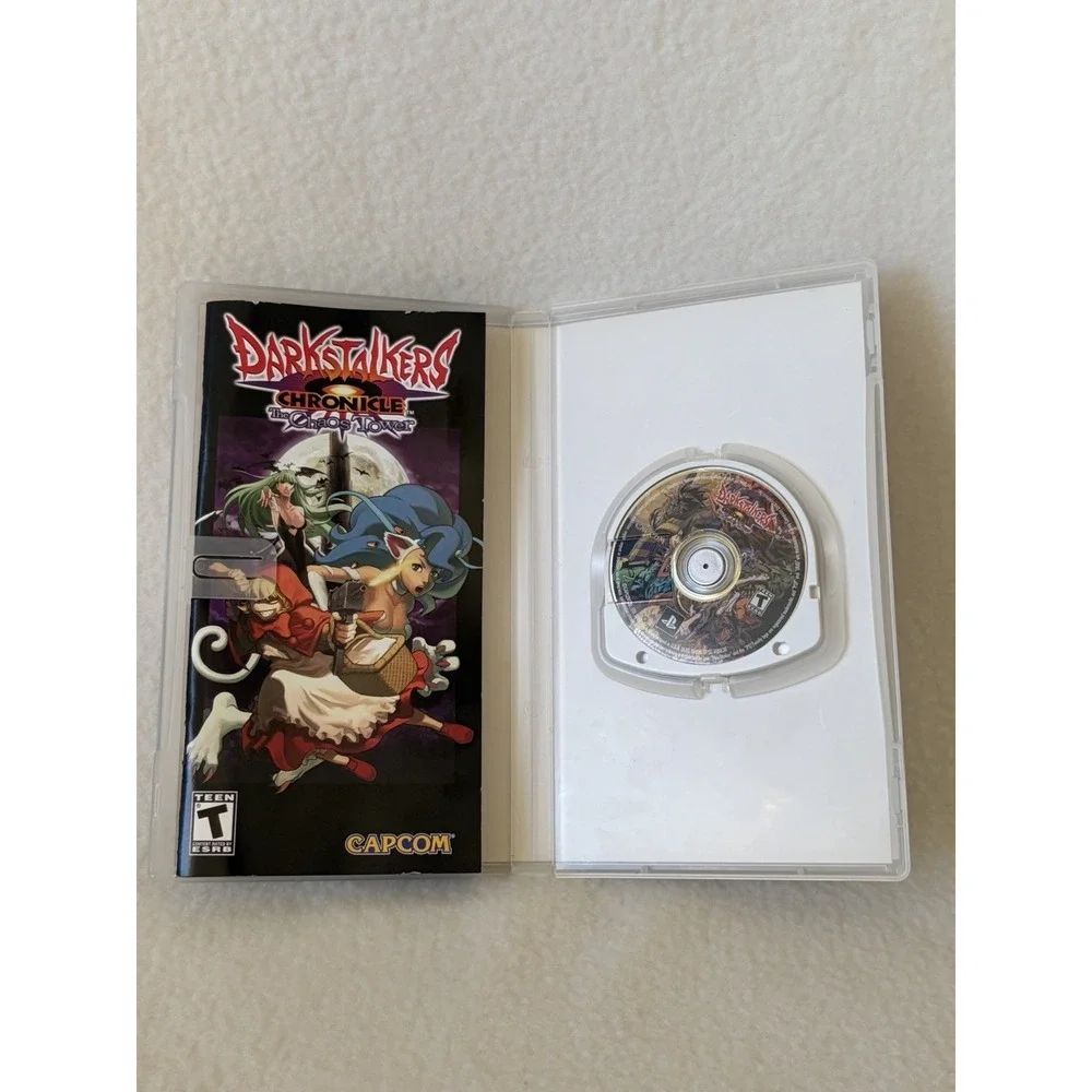 Darkstalkers Chronicle: The Chaos Tower (Sony PSP, 2005) complete with manual!